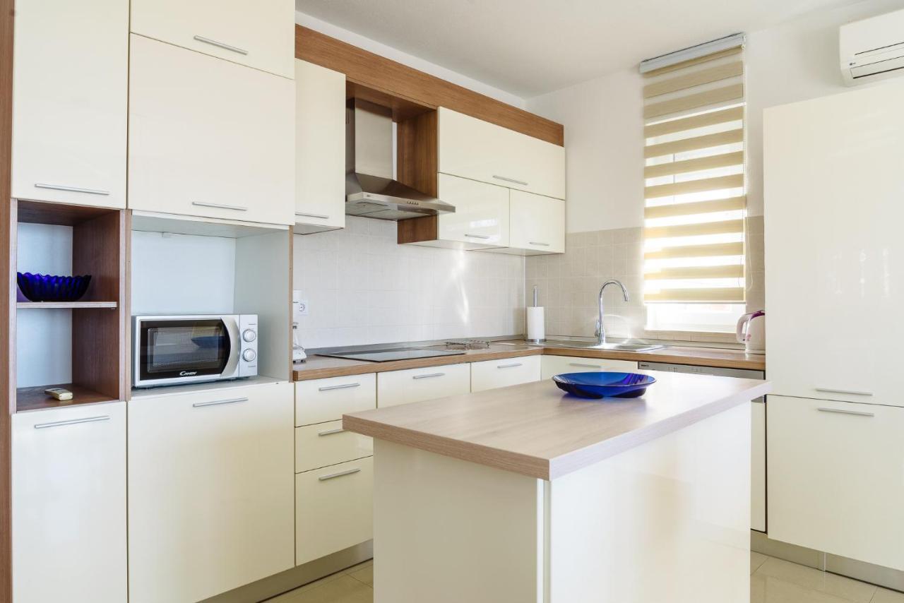 Apartman Niko Kaštela Exterior foto